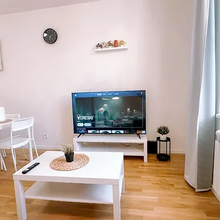 By National Museum&wenceslas Square Appartement